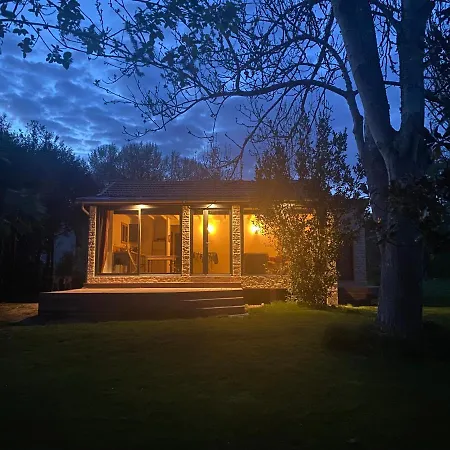 Apatam-montigny, Bord Du Loing 别墅